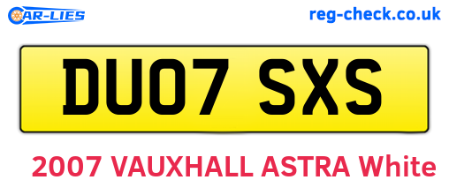 DU07SXS are the vehicle registration plates.