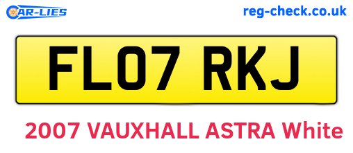 FL07RKJ are the vehicle registration plates.