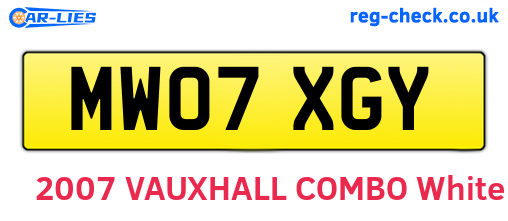 MW07XGY are the vehicle registration plates.