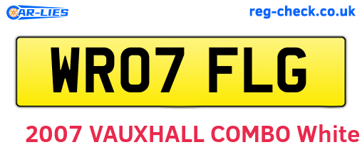 WR07FLG are the vehicle registration plates.