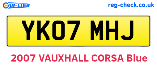 YK07MHJ are the vehicle registration plates.