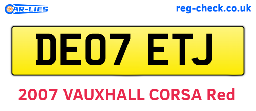 DE07ETJ are the vehicle registration plates.