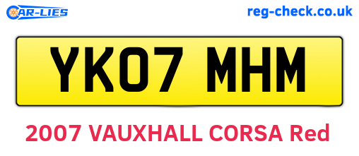 YK07MHM are the vehicle registration plates.