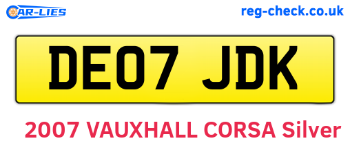 DE07JDK are the vehicle registration plates.