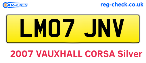 LM07JNV are the vehicle registration plates.