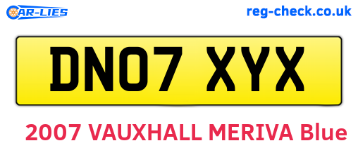 DN07XYX are the vehicle registration plates.