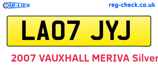 LA07JYJ are the vehicle registration plates.