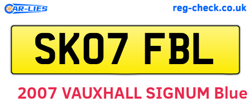 SK07FBL are the vehicle registration plates.