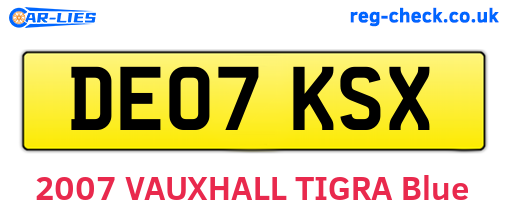 DE07KSX are the vehicle registration plates.
