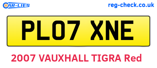 PL07XNE are the vehicle registration plates.