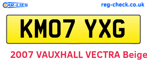 KM07YXG are the vehicle registration plates.