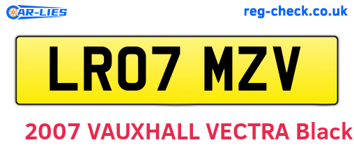LR07MZV are the vehicle registration plates.