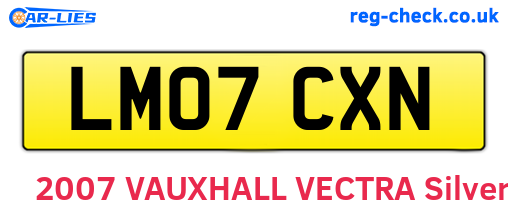 LM07CXN are the vehicle registration plates.