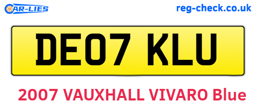 DE07KLU are the vehicle registration plates.