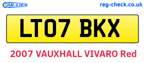 LT07BKX are the vehicle registration plates.