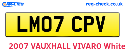 LM07CPV are the vehicle registration plates.