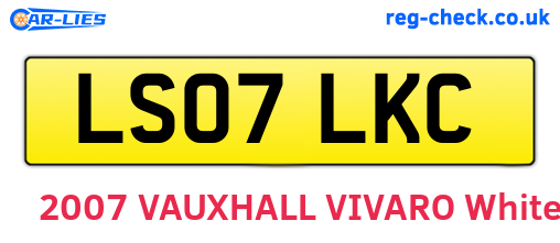 LS07LKC are the vehicle registration plates.