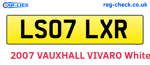 LS07LXR are the vehicle registration plates.