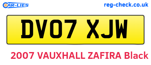 DV07XJW are the vehicle registration plates.