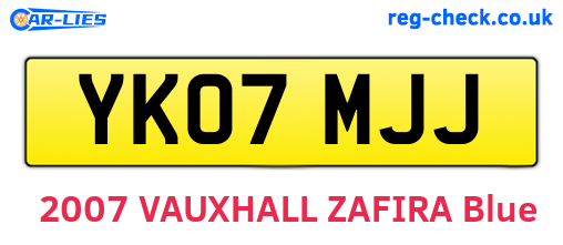 YK07MJJ are the vehicle registration plates.