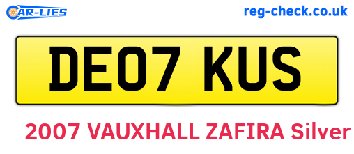 DE07KUS are the vehicle registration plates.