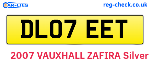 DL07EET are the vehicle registration plates.