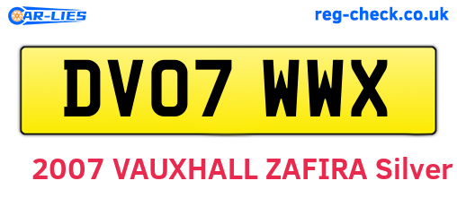 DV07WWX are the vehicle registration plates.