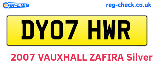 DY07HWR are the vehicle registration plates.