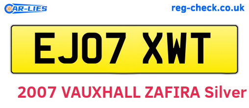 EJ07XWT are the vehicle registration plates.