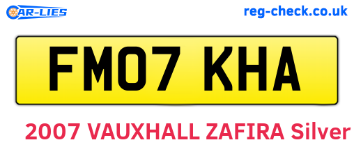 FM07KHA are the vehicle registration plates.