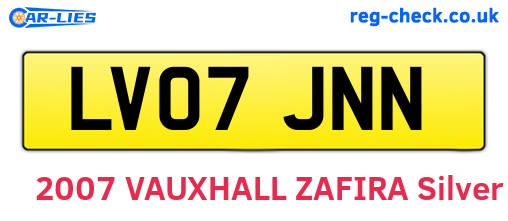 LV07JNN are the vehicle registration plates.