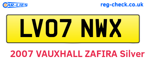 LV07NWX are the vehicle registration plates.
