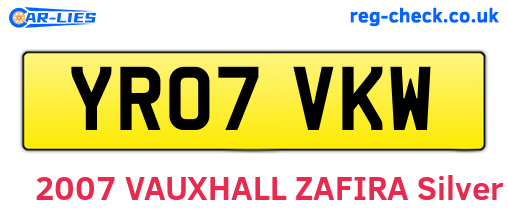 YR07VKW are the vehicle registration plates.