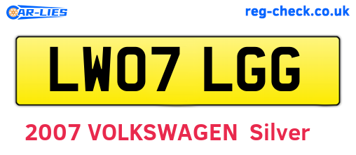 LW07LGG are the vehicle registration plates.