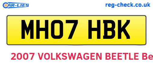 MH07HBK are the vehicle registration plates.