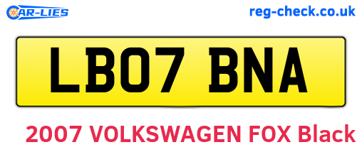 LB07BNA are the vehicle registration plates.
