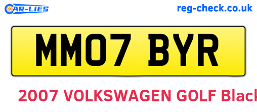 MM07BYR are the vehicle registration plates.