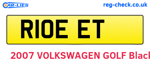R10EET are the vehicle registration plates.