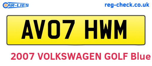 AV07HWM are the vehicle registration plates.