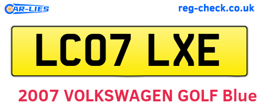 LC07LXE are the vehicle registration plates.