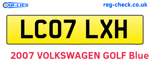 LC07LXH are the vehicle registration plates.