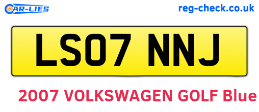 LS07NNJ are the vehicle registration plates.