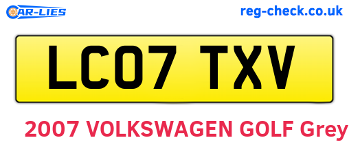 LC07TXV are the vehicle registration plates.