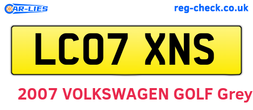 LC07XNS are the vehicle registration plates.