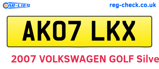 AK07LKX are the vehicle registration plates.