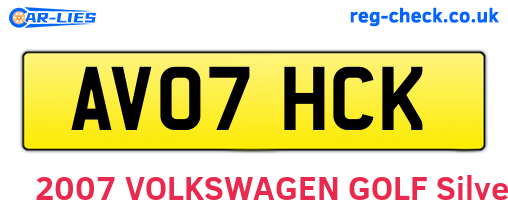 AV07HCK are the vehicle registration plates.