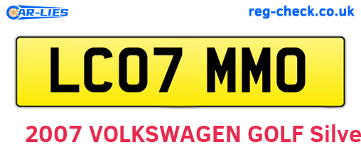 LC07MMO are the vehicle registration plates.
