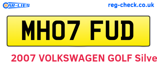 MH07FUD are the vehicle registration plates.