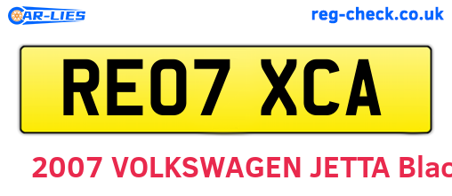 RE07XCA are the vehicle registration plates.