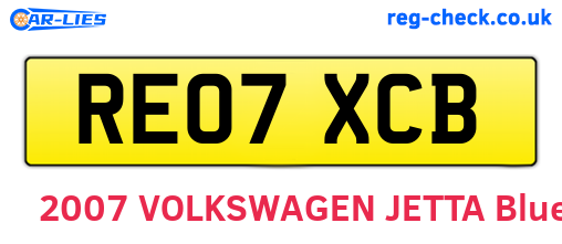 RE07XCB are the vehicle registration plates.